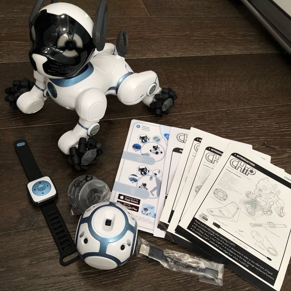 WowWee ‘Chip’ robot dog